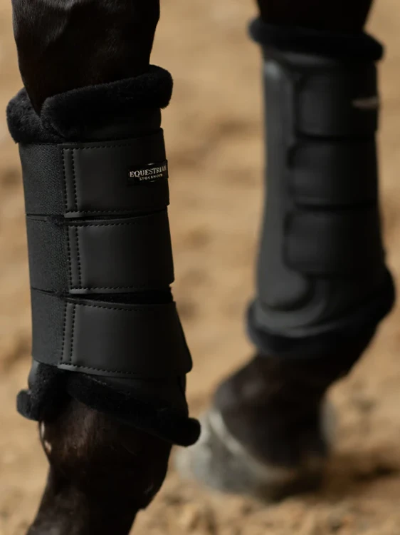 black-brushing-boots-benskydd-gamaschen-beenbeschermers-1.webp