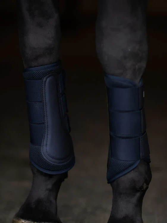 royal-classic-mesh-boots-benskydd-gamaschen-beenbeschermers-on1.webp