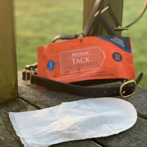 belvoir_tack_cleaner_mitt_shoper_ready.jpg