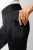 XU5M5_099_07.webp