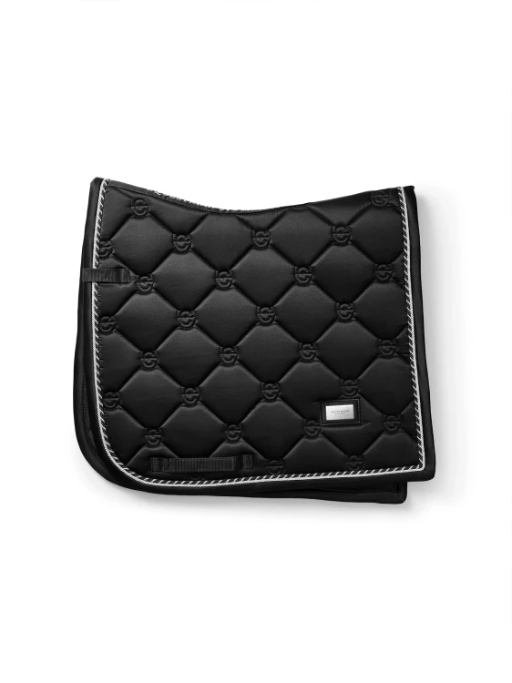 black-edition-dressage_dd5f6408-1ce8-4cfb-a118-93768e333099.webp