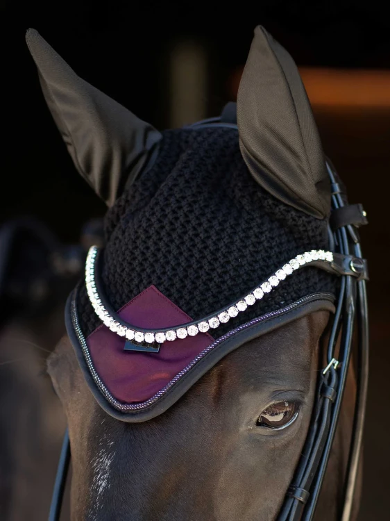 Purple-Night-ear-bonnet-huva-fliegenhaube-oornetje-2048x2730-4b.webp